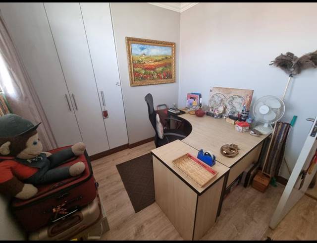 2 BEDROOM TOWNHOUSE FOR SALE IN NEW REDRUTH